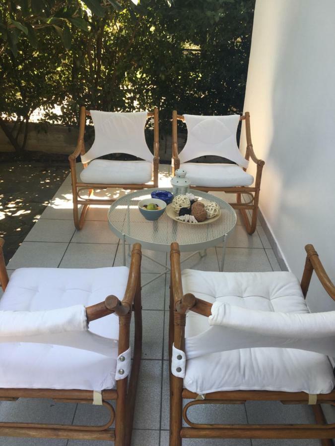 Вилла Eratous Seaside House Agii Dimitrios ke Panteleimon Экстерьер фото
